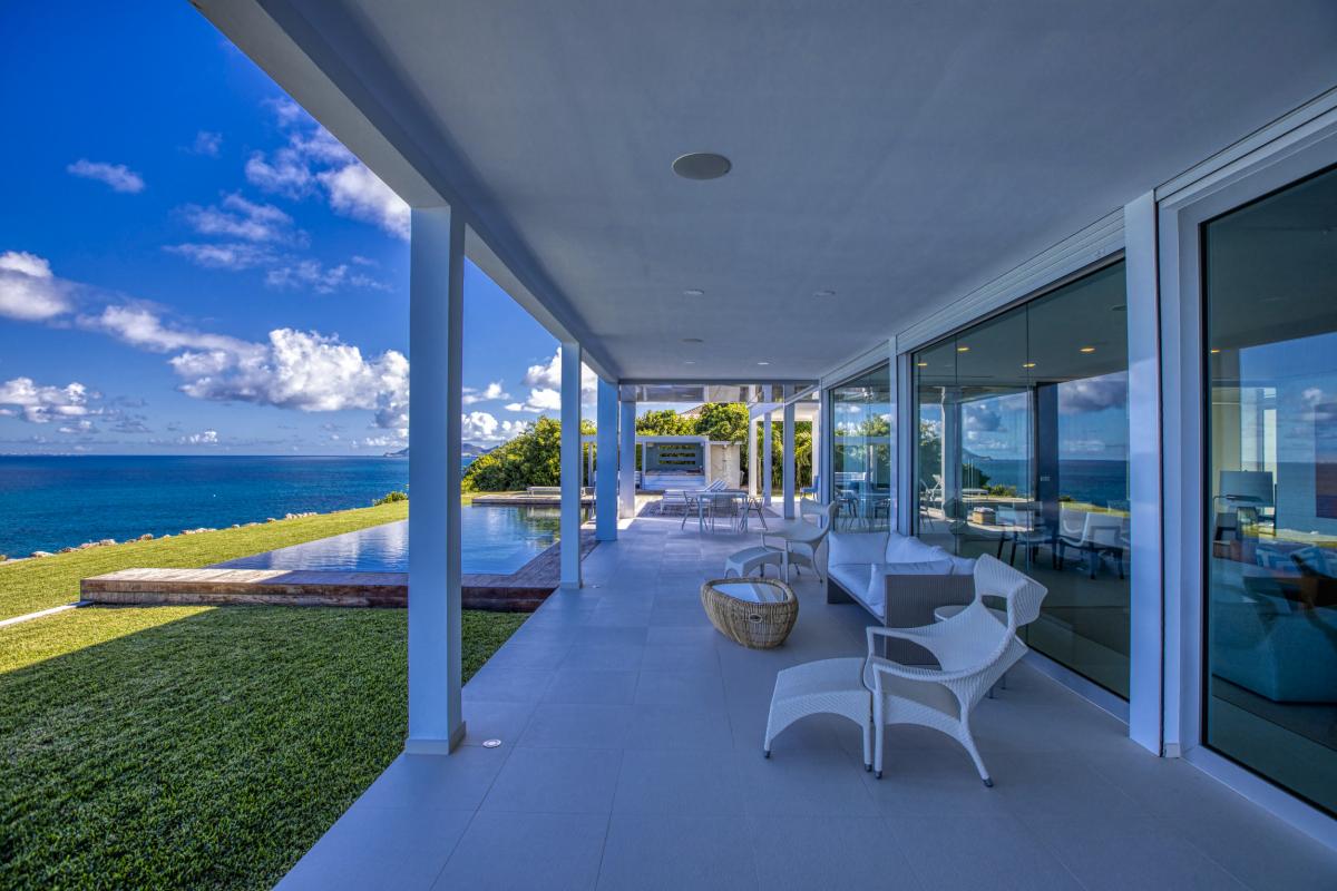 A louer villa Saint Martin Terres Basses - Villa 5 chambres - La Falaise aux oiseaux - piscine - jacuzzi - vue mer (8)